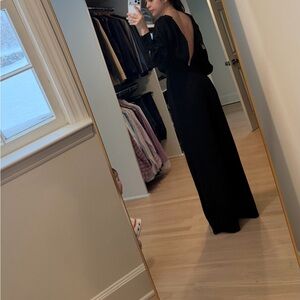 Elegant Black Backless Gown